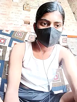 Khushi Roy online show from March 12, 6:41 am