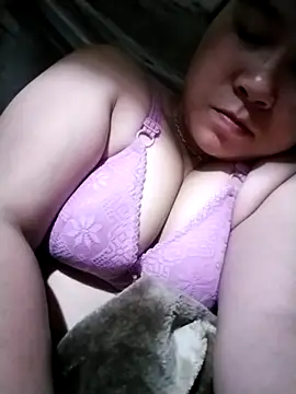 Erika--006 online show from February 14, 1:41 pm