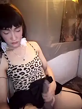 Snapshot of GeorginaLove09 chatting on June 2, 4:25 am GeorginaLove09 online show from June 2, 4:25 am