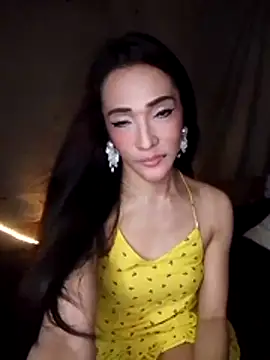 Snapshot of GeorginaLove09 chatting on August 3, 3:49 am GeorginaLove09 online show from August 3, 3:49 am