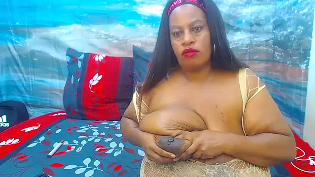 Snapshot of MatureTemptress chatting on May 22, 3:57 am MatureTemptress online show from May 22, 3:57 am