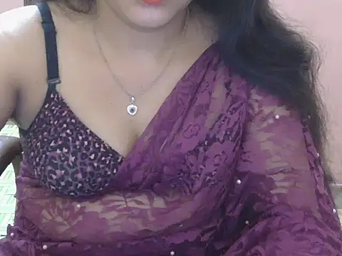Cute Sheetal online show from April 28, 12:54 pm
