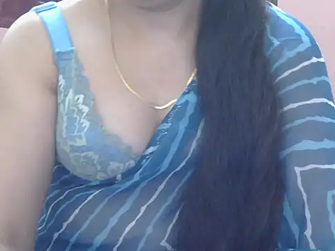 Cute Sheetal online show from May 2, 12:43 pm
