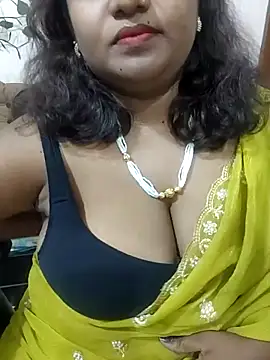Snapshot of Archana_achu143 chatting on June 8, 9:42 am Archana achu143 online show from June 8, 9:42 am