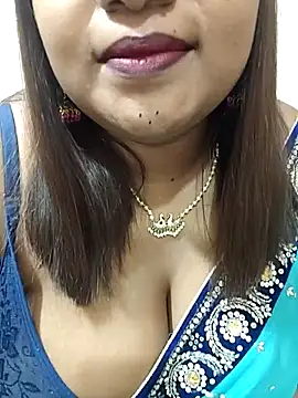 Snapshot of Archana_achu143 chatting on June 18, 2:32 pm Archana achu143 online show from June 18, 2:32 pm