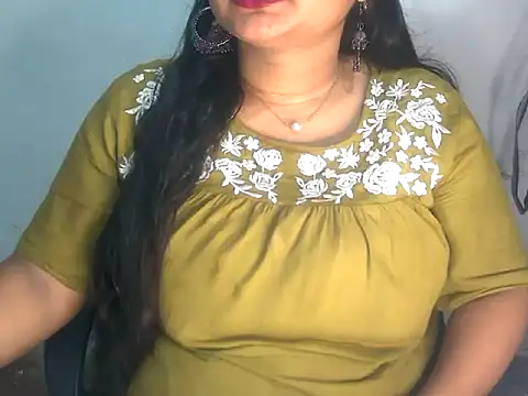 Snapshot of Saniya_K2 chatting on March 5, 5:42 pm Saniya K2 online show from March 5, 5:42 pm