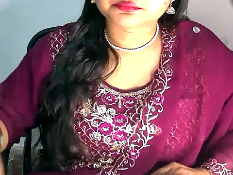 Snapshot of Saniya_K2 chatting on March 15, 5:52 pm Saniya K2 online show from March 15, 5:52 pm