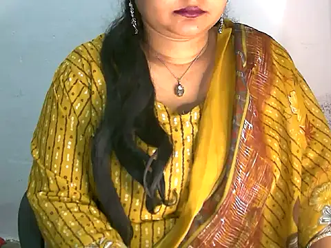 Snapshot of Saniya_K2 chatting on April 12, 4:12 pm Saniya K2 online show from April 12, 4:12 pm