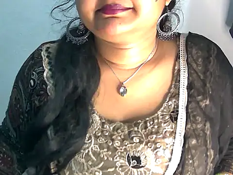 Snapshot of Saniya_K2 chatting on April 13, 3:39 pm Saniya K2 online show from April 13, 3:39 pm