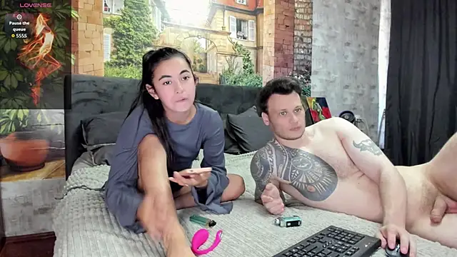 Snapshot of _littleangie_ chatting on July 19, 4:38 am littleangie online show from July 19, 4:38 am