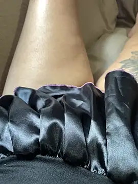 pollyzinha27 online show from March 13, 5:08 pm