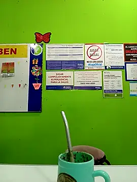 Snapshot of Beesametoda chatting on March 20, 12:10 pm Beesametoda online show from March 20, 12:10 pm