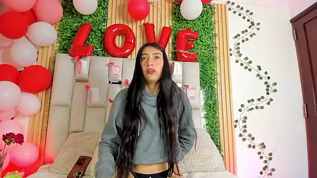 Emma Nmm online show from February 21, 11:44 am