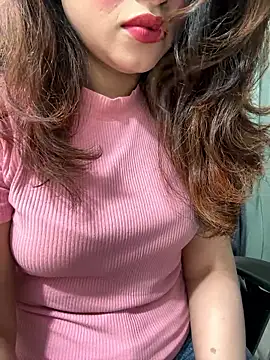 riya sharma11 online show from April 26, 5:43 pm