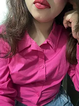riya sharma11 online show from April 29, 6:03 pm