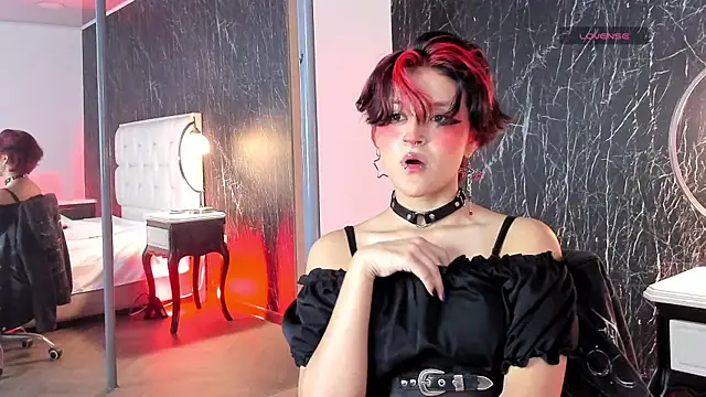 YuuMiko online show from February 18, 12:12 pm