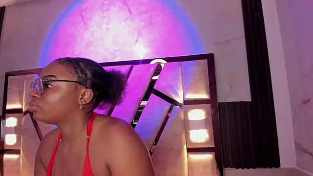 salem rosee online show from April 30, 1:45 am