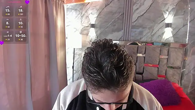Manson and Zoe online show from April 27, 11:30 am