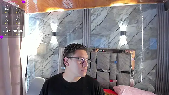 Manson and Zoe online show from April 30, 11:49 am
