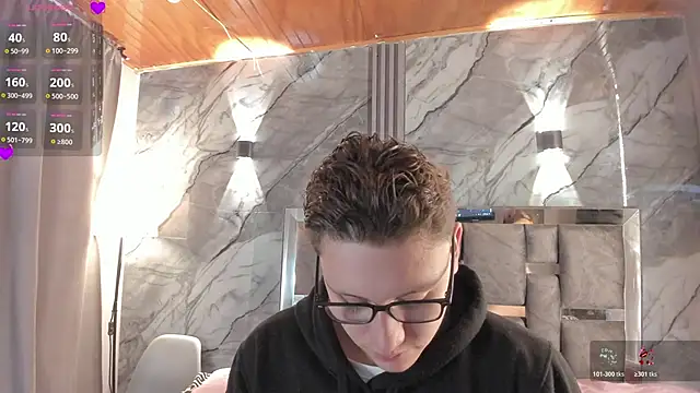 Manson and Zoe online show from May 14, 11:39 am