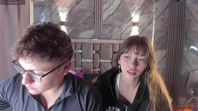 Manson and Zoe online show from August 1, 11:20 am