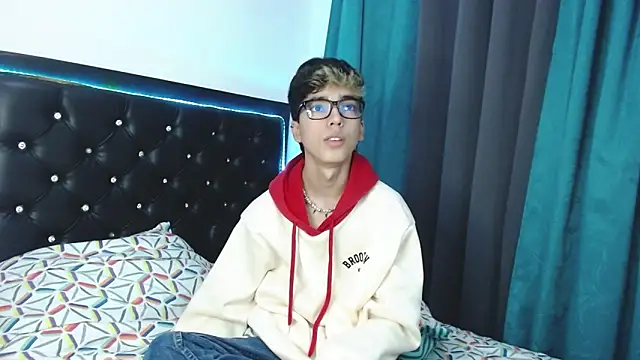 gabriel x18 online show from February 25, 4:55 am