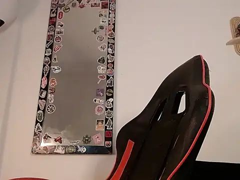 Snapshot of nate_rott chatting on February 17, 12:12 pm nate rott online show from February 17, 12:12 pm