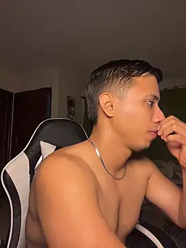 Gael Velaryx online show from May 3, 2:28 am