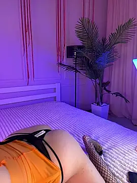 Milana rosaa online show from March 8, 4:11 pm