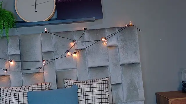 FernandaBrown   online show from February 13, 7:21 pm