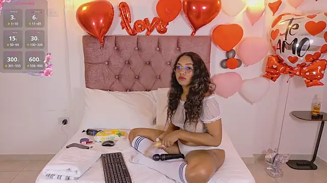 xblack moon online show from February 17, 7:42 pm