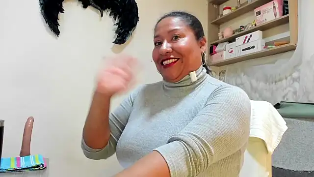 Nyomi browm online show from May 2, 2:33 pm