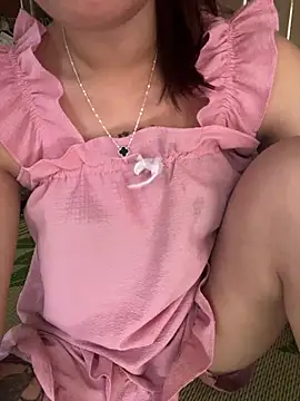 DoliceGirl2k online show from June 4, 3:12 am