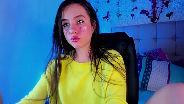 Snapshot of Kitty_Rose_CS chatting on February 16, 3:24 am Kitty Rose CS online show from February 16, 3:24 am