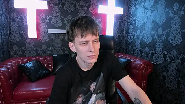 Snapshot of PackBev chatting on February 22, 8:07 pm PackBev online show from February 22, 8:07 pm