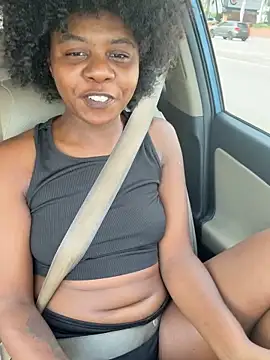 Ebony Queeen online show from June 16, 8:00 pm