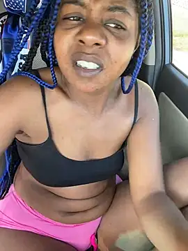 Snapshot of Ebony_Queeen chatting on June 20, 1:47 pm Ebony Queeen online show from June 20, 1:47 pm