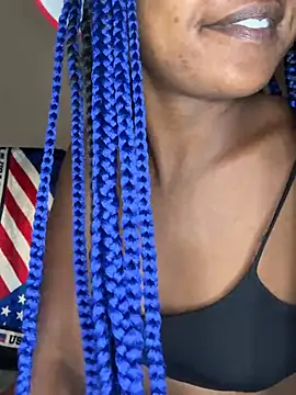 Snapshot of Ebony_Queeen chatting on July 4, 9:43 pm Ebony Queeen online show from July 4, 9:43 pm