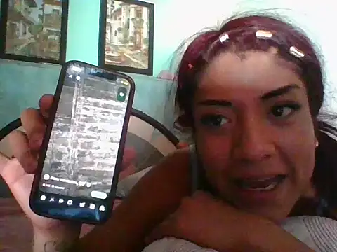 Snapshot of tranycamii chatting on May 30, 8:28 pm tranycamii online show from May 30, 8:28 pm