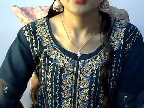 Mehaak  online show from March 5, 4:47 pm