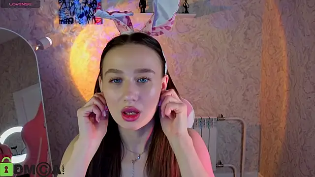 Snapshot of _Kiki_angel_ chatting on March 6, 9:28 am Kiki angel online show from March 6, 9:28 am