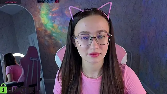 Snapshot of _Kiki_angel_ chatting on March 11, 9:37 am Kiki angel online show from March 11, 9:37 am