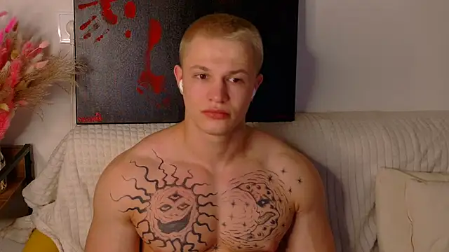 SterlingNoir online show from March 10, 8:14 pm