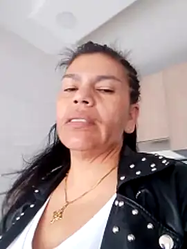 jennifer 0717 online show from June 15, 8:55 pm