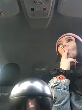 Snapshot of GoddessGeo chatting on February 12, 2:54 pm GoddessGeo online show from February 12, 2:54 pm