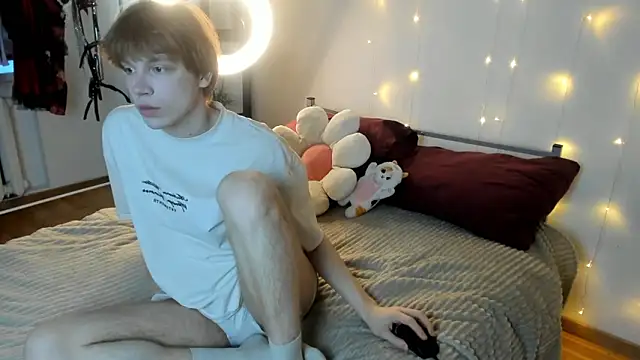 CalmFever online show from February 9, 2:10 pm