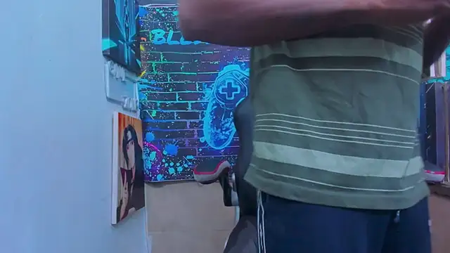 Jeanpieroo26 online show from February 16, 7:32 pm