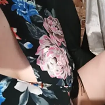 Snapshot of itismyhobby chatting on November 12, 7:09 am itismyhobby online show from November 12, 7:09 am