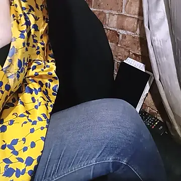 Snapshot of itismyhobby chatting on November 14, 3:22 pm itismyhobby online show from November 14, 3:22 pm