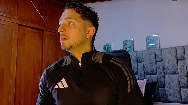 NICK MOSS  online show from March 3, 10:54 am